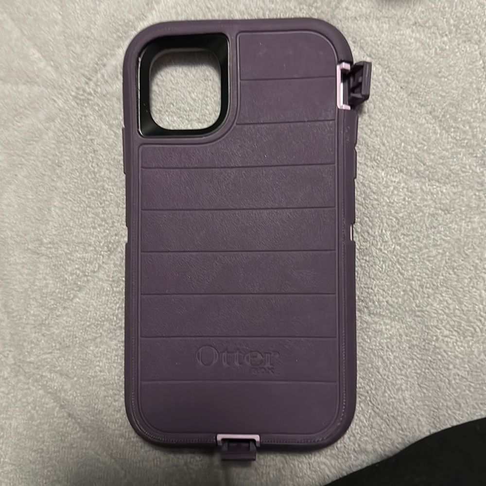 Otterbox iphone 11
